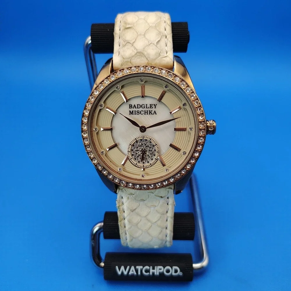 Vintage 2006 Bradgley Mischka Mother of Pearl 40mm Womens Watch Snake Skin Strap